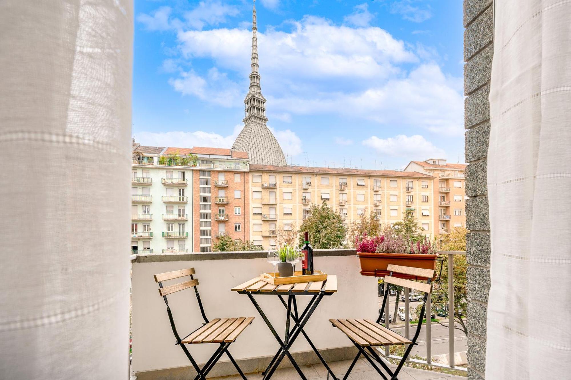 Appartamenti Vista Mole, Centro A 15 Min - Luxury Suites & Fast Wifi Турин Экстерьер фото